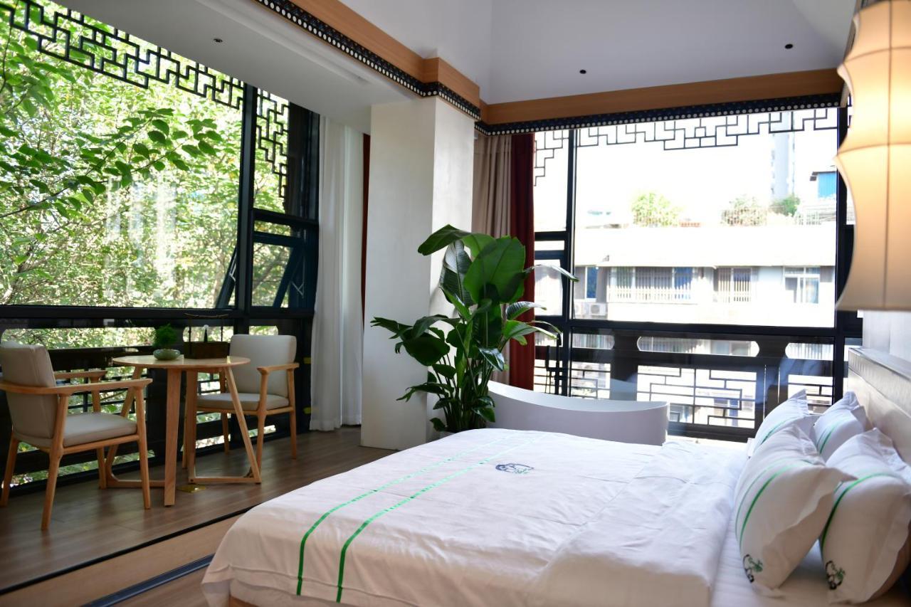 Xishu Garden Inn - Travel Agency Service - Car Rent Service - English Speaking Chengdu Exterior photo