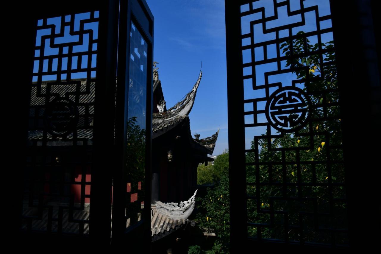 Xishu Garden Inn - Travel Agency Service - Car Rent Service - English Speaking Chengdu Exterior photo