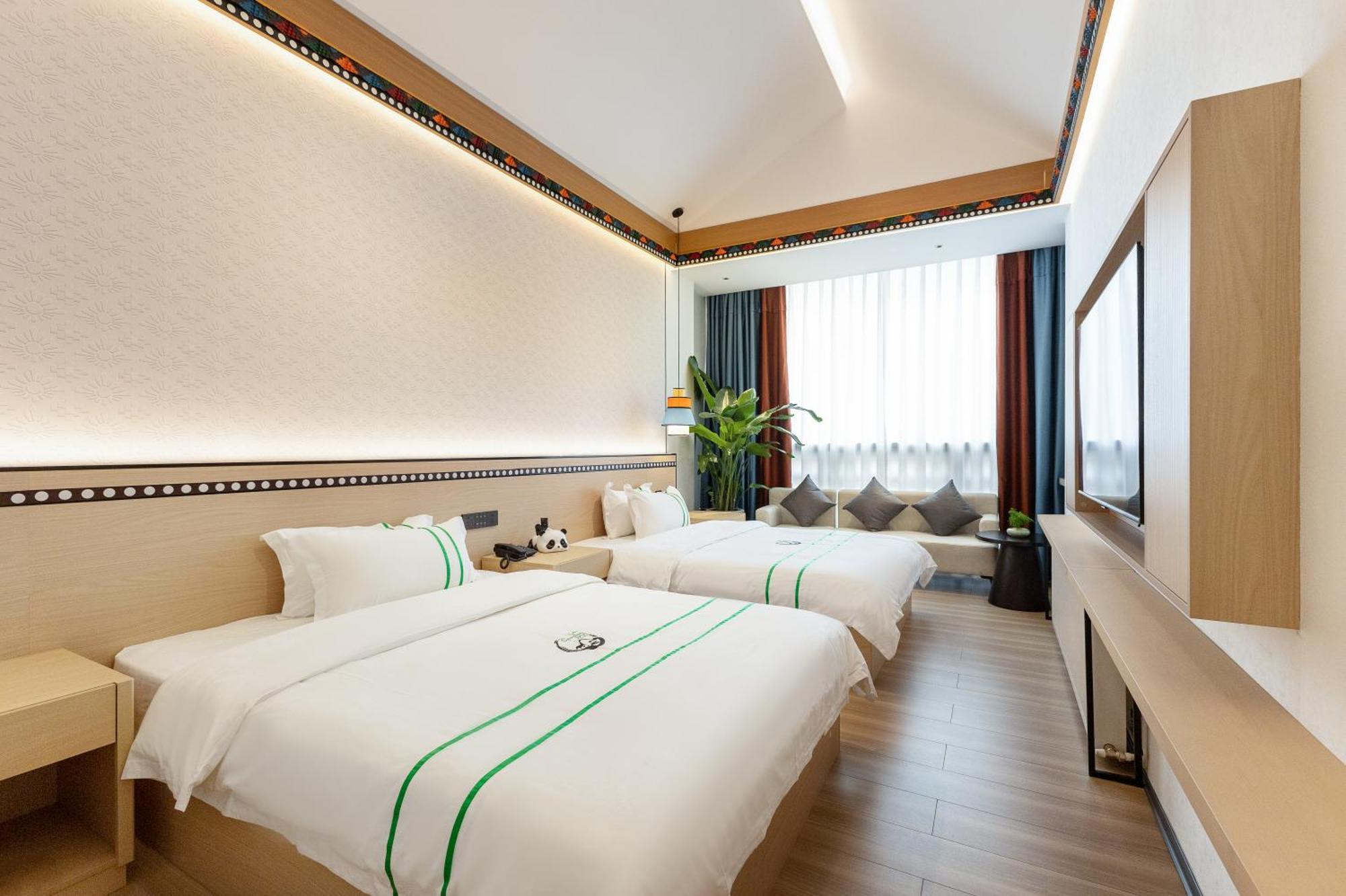 Xishu Garden Inn - Travel Agency Service - Car Rent Service - English Speaking Chengdu Exterior photo